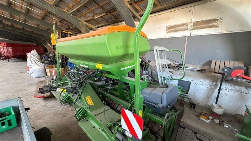 Amazone KG4001Super/Cataya4000Super KG 4001 Super - Combiné de semis: photos 1 Amazone KG4001Super/Cataya4000Super KG 4001 Super - Combiné de semis: photos 1