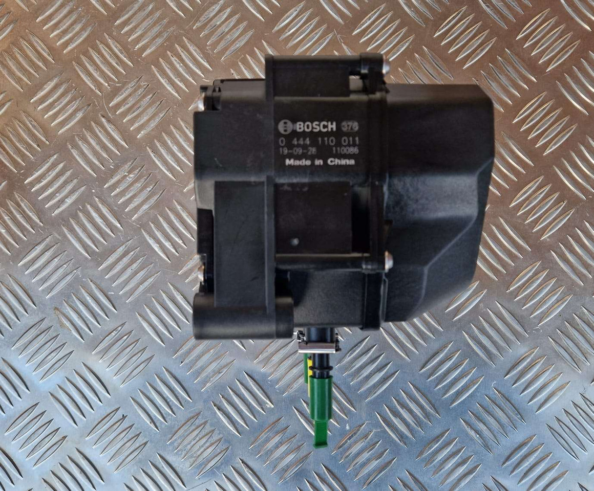 Genuine JCB Bosch Adblue module 12v supply - Moteur et pièces pour Engins de chantier: photos 3 Genuine JCB Bosch Adblue module 12v supply - Moteur et pièces pour Engins de chantier: photos 3