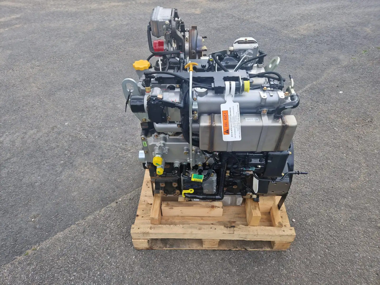 JCB 81kw unused engine 444 TA4 - Moteur pour Engins de chantier: photos 2 JCB 81kw unused engine 444 TA4 - Moteur pour Engins de chantier: photos 2