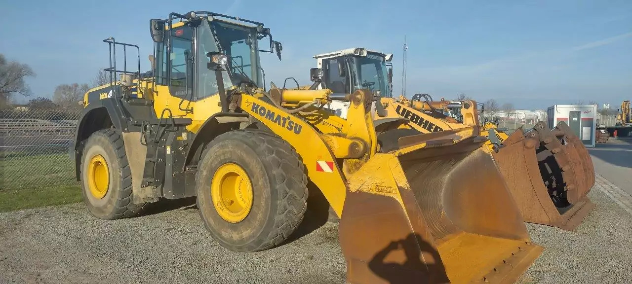 2017 Komatsu WA 470-8 - Chargeuse sur pneus: photos 1 2017 Komatsu WA 470-8 - Chargeuse sur pneus: photos 1