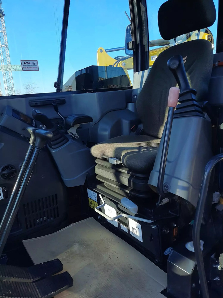 2017 Yanmar SV 100-2PB - Mini pelle: photos 5 2017 Yanmar SV 100-2PB - Mini pelle: photos 5