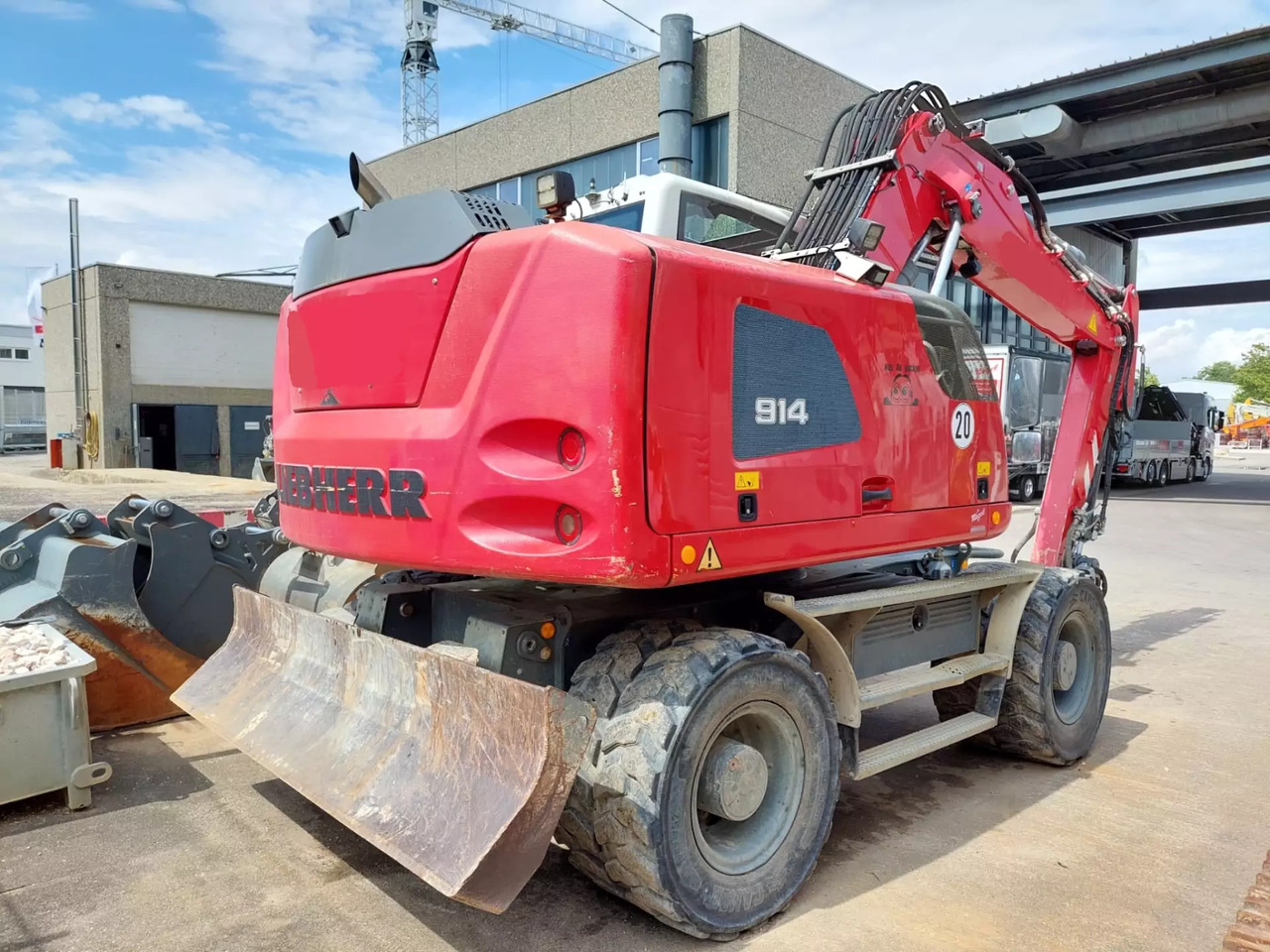 2018 Liebherr A 914Litronic - Pelle sur pneus: photos 3 2018 Liebherr A 914Litronic - Pelle sur pneus: photos 3