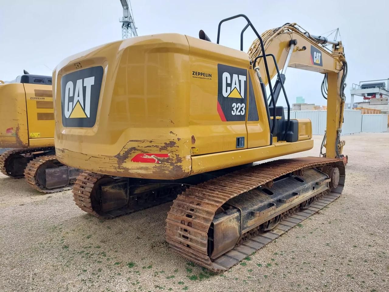 2019 Caterpillar 323 - Pelle sur chenille: photos 3 2019 Caterpillar 323 - Pelle sur chenille: photos 3