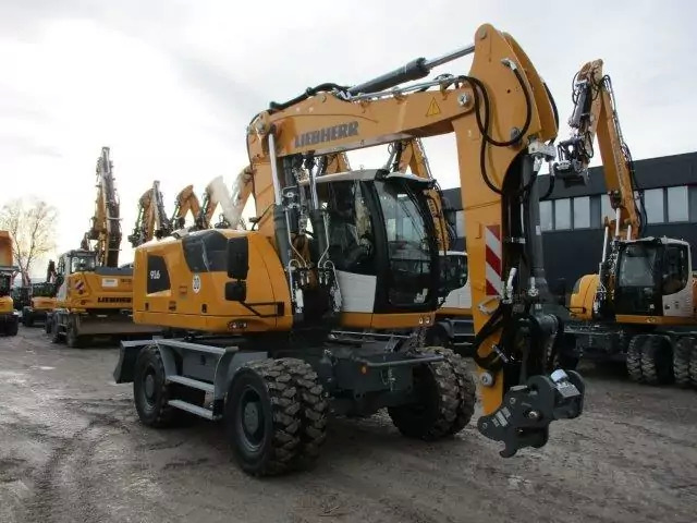 2023 Liebherr A 916 Litronic G6.0-D - Pelle sur pneus: photos 2 2023 Liebherr A 916 Litronic G6.0-D - Pelle sur pneus: photos 2