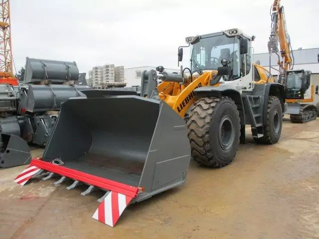2023 Liebherr L 556 XPower - Chargeuse sur pneus: photos 1 2023 Liebherr L 556 XPower - Chargeuse sur pneus: photos 1