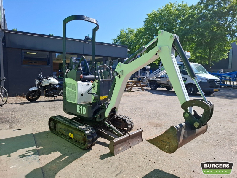 Bobcat E10 - Mini pelle: photos 3 Bobcat E10 - Mini pelle: photos 3