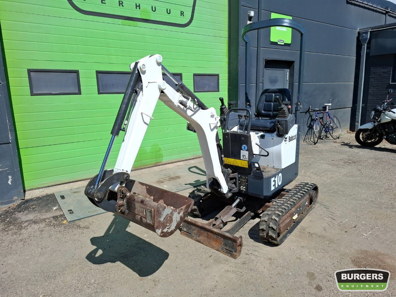 Bobcat E10 - Mini pelle: photos 2 Bobcat E10 - Mini pelle: photos 2