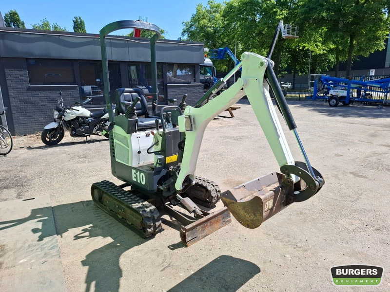 Bobcat E10 - Mini pelle: photos 3 Bobcat E10 - Mini pelle: photos 3