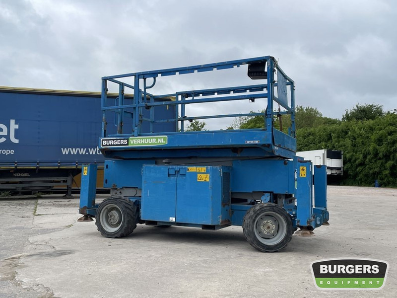 Genie GS-3369 RT - Nacelle ciseaux: photos 1 Genie GS-3369 RT - Nacelle ciseaux: photos 1
