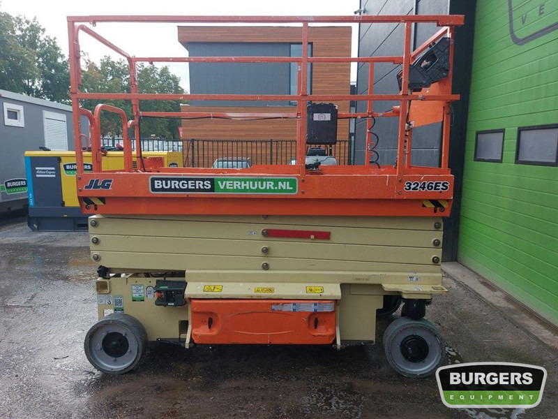 JLG 3246ES - Nacelle ciseaux: photos 4 JLG 3246ES - Nacelle ciseaux: photos 4