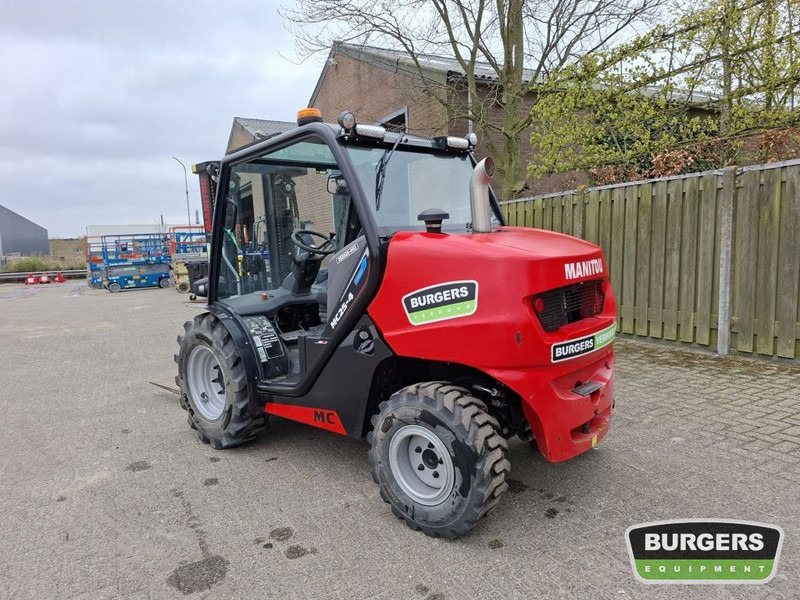 Manitou MC 25-4 D K ST5 S1 Buggy - Chariot élévateur diesel: photos 4 Manitou MC 25-4 D K ST5 S1 Buggy - Chariot élévateur diesel: photos 4