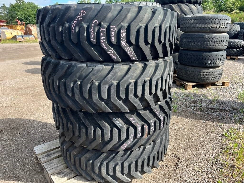 Alliance 315/80-22,5 till Liebherr A 918 - Pneu pour Engins de chantier: photos 1 Alliance 315/80-22,5 till Liebherr A 918 - Pneu pour Engins de chantier: photos 1