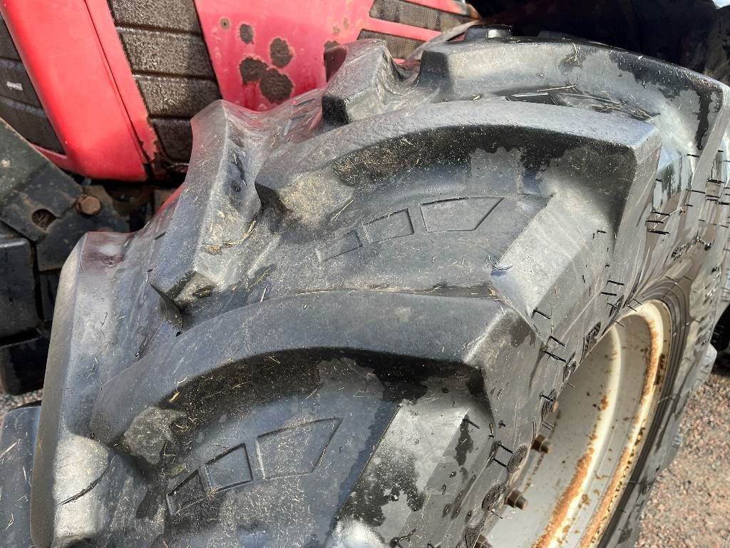 Case IH Maxxum 5150 Dismantled: only spare parts - Tracteur agricole: photos 2 Case IH Maxxum 5150 Dismantled: only spare parts - Tracteur agricole: photos 2
