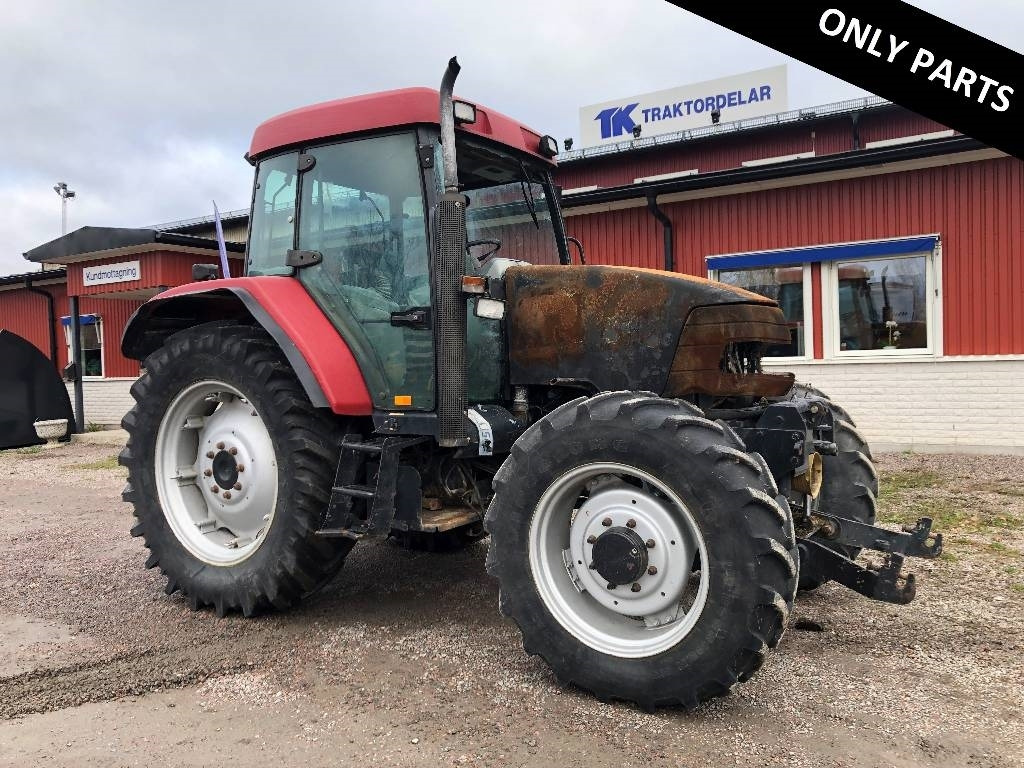 Case IH Maxxum MX100C Dismantled: only spare parts - Tracteur agricole: photos 1 Case IH Maxxum MX100C Dismantled: only spare parts - Tracteur agricole: photos 1