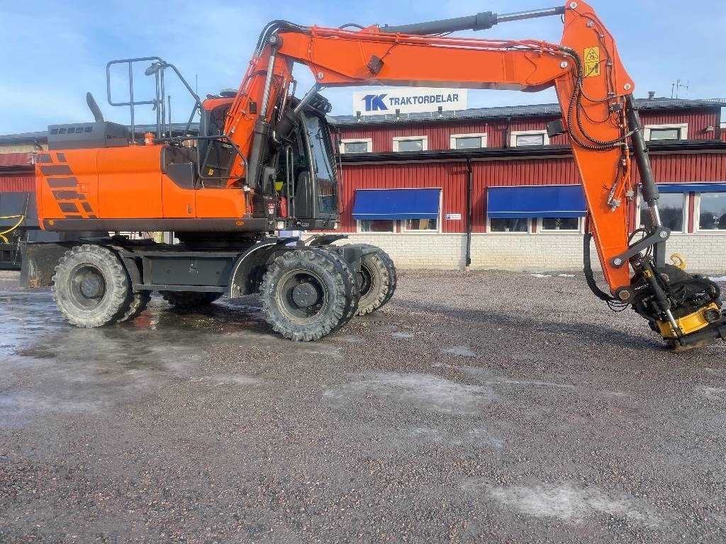 Doosan DX 140 W-5 Dismantled: only spare parts - Pelle sur pneus: photos 2 Doosan DX 140 W-5 Dismantled: only spare parts - Pelle sur pneus: photos 2