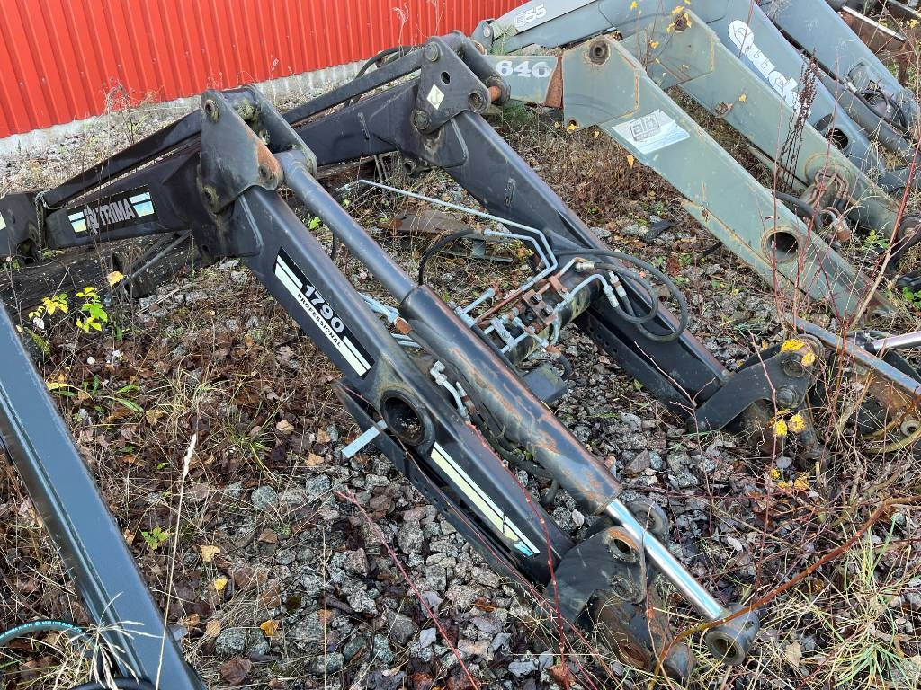 Reservdelar / Parts till Trima 1790 - Chargeur frontal pour tracteur: photos 1 Reservdelar / Parts till Trima 1790 - Chargeur frontal pour tracteur: photos 1