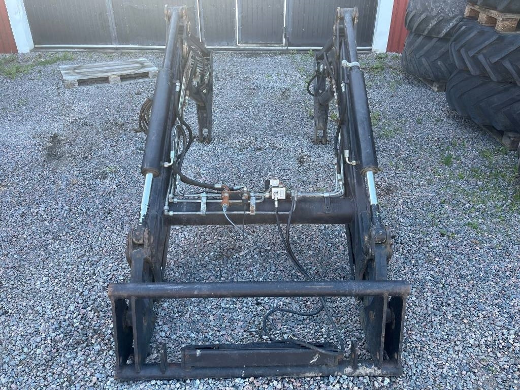 Trima 460 B Defekt - Chargeur frontal pour tracteur: photos 2 Trima 460 B Defekt - Chargeur frontal pour tracteur: photos 2