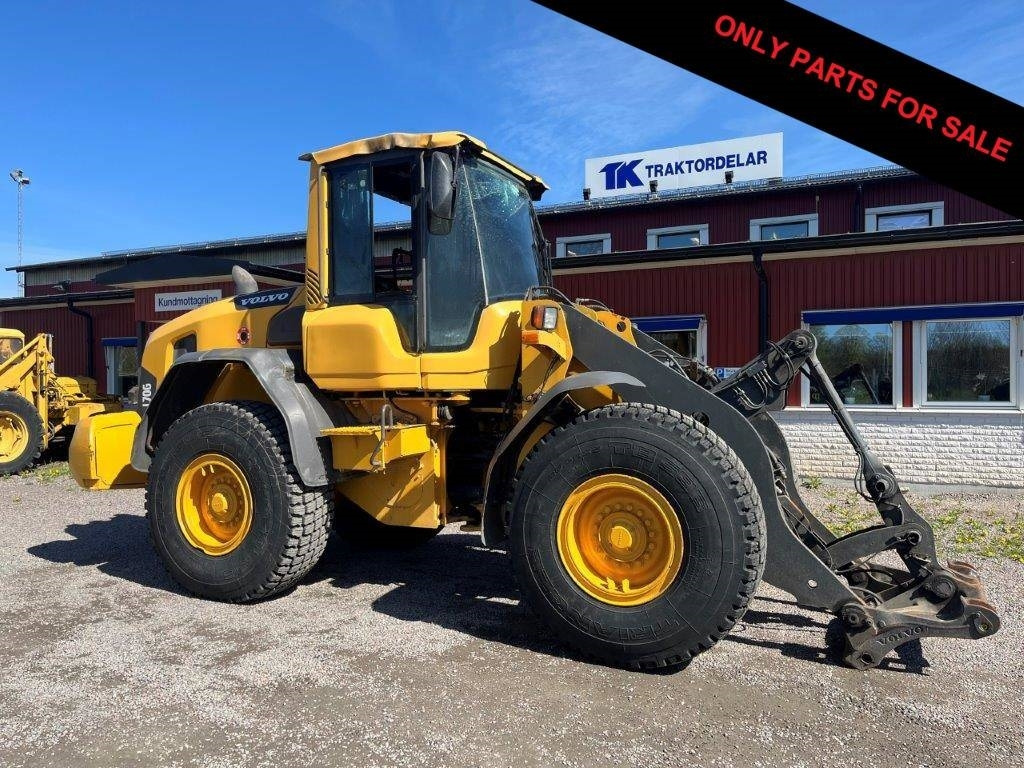 Volvo L 70 G Dismantled. Only specific spare parts - Chargeuse sur pneus: photos 1 Volvo L 70 G Dismantled. Only specific spare parts - Chargeuse sur pneus: photos 1