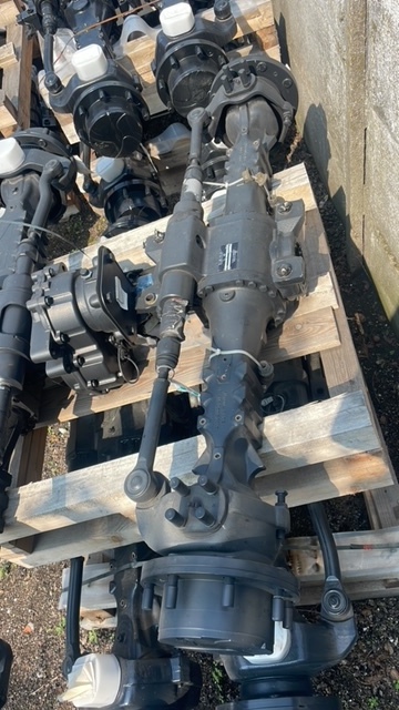 Bobcat | Manitou - Most Napędowy | Zwolnica | Zwrotnica | Atak | Mechanizm Róźnicowy - Essieu et pièces pour Machine agricole: photos 1 Bobcat | Manitou - Most Napędowy | Zwolnica | Zwrotnica | Atak | Mechanizm Róźnicowy - Essieu et pièces pour Machine agricole: photos 1