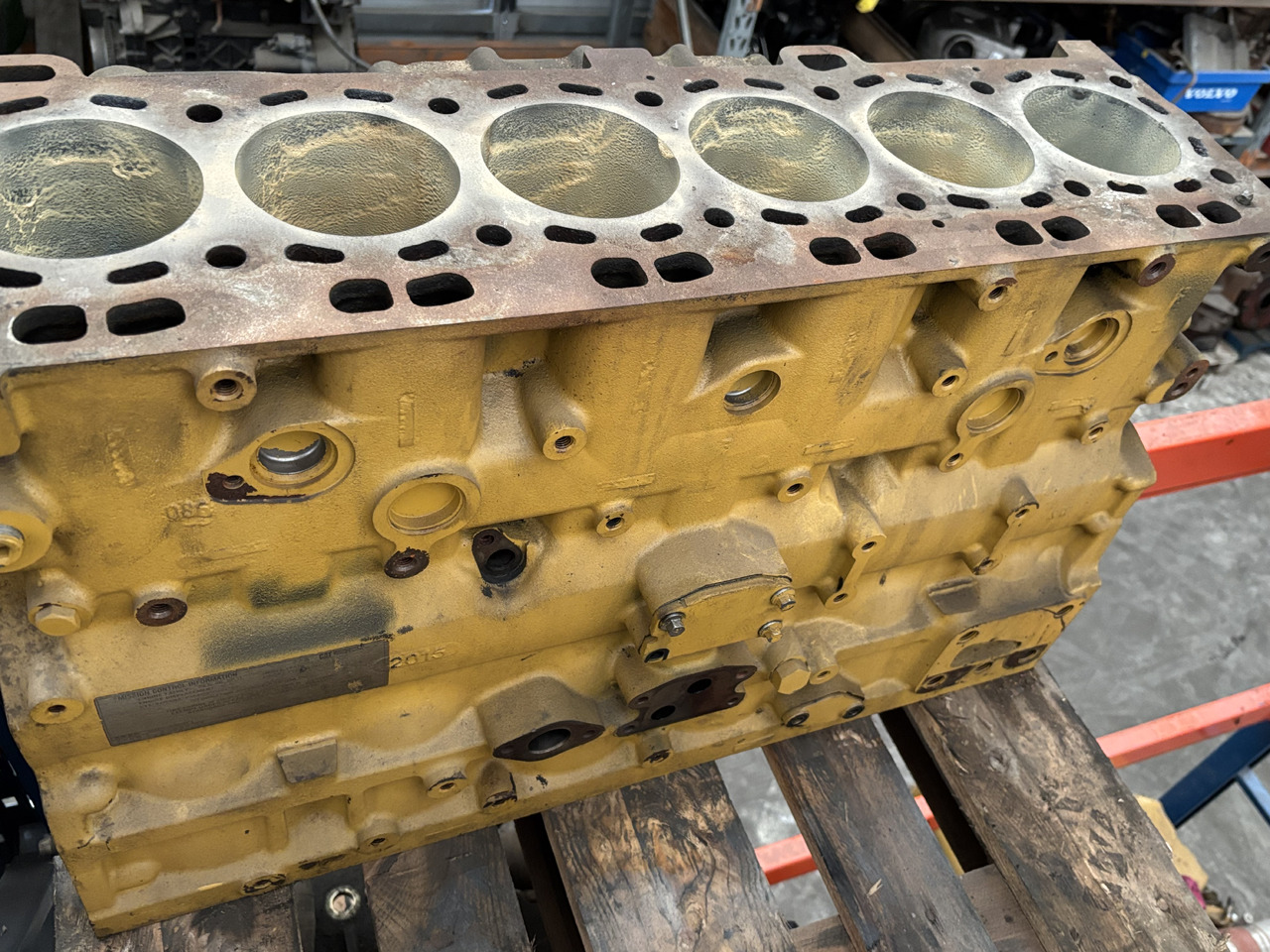 CAT C6.6 666-3106953 310-6953 Blok Silnika CZĘŚCI - Bloc-cylindres pour Machine agricole: photos 3 CAT C6.6 666-3106953 310-6953 Blok Silnika CZĘŚCI - Bloc-cylindres pour Machine agricole: photos 3