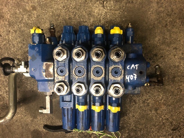 Cat 406 , Cat 407 , JLG ,rozdzielacz hydrauliczny rexroth ASX02 - Valve hydraulique pour Machine agricole: photos 3 Cat 406 , Cat 407 , JLG ,rozdzielacz hydrauliczny rexroth ASX02 - Valve hydraulique pour Machine agricole: photos 3