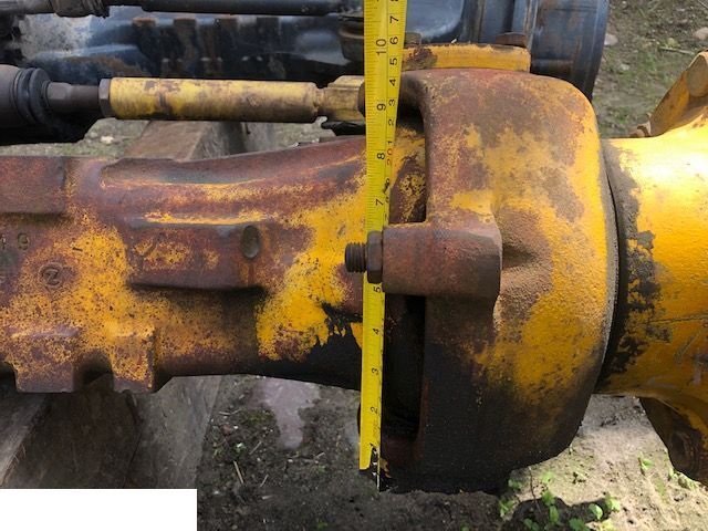 Caterpillar- Zwrotnica - Klark Hurth - Fusée d'essieu pour Engins de chantier: photos 2 Caterpillar- Zwrotnica - Klark Hurth - Fusée d'essieu pour Engins de chantier: photos 2