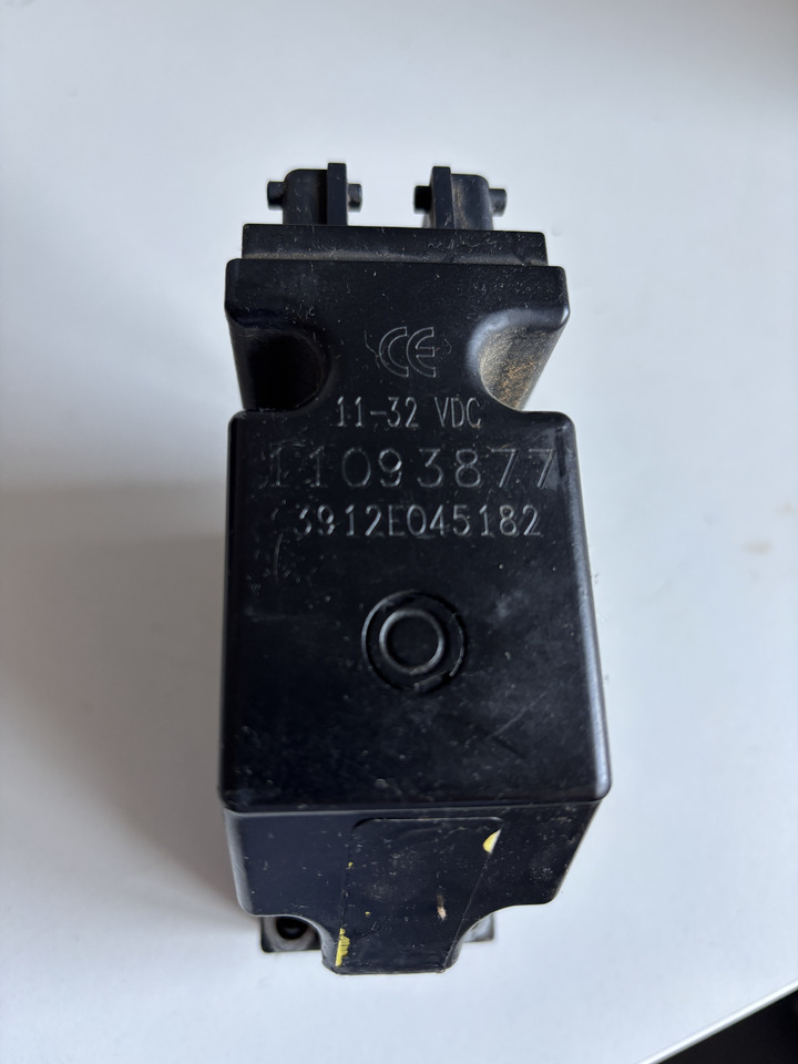 Cewka elektrozawór Danfoss 11093877 11235797 PVG32 - Système électrique pour Machine agricole: photos 1 Cewka elektrozawór Danfoss 11093877 11235797 PVG32 - Système électrique pour Machine agricole: photos 1