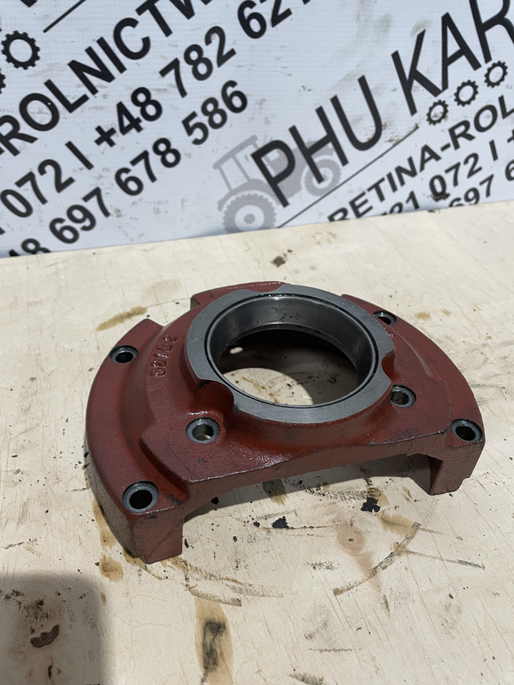 Claas Ares 696 - skrzynia biegów sprzęgło CZĘŚCI - Boîte de vitesse pour Machine agricole: photos 5 Claas Ares 696 - skrzynia biegów sprzęgło CZĘŚCI - Boîte de vitesse pour Machine agricole: photos 5