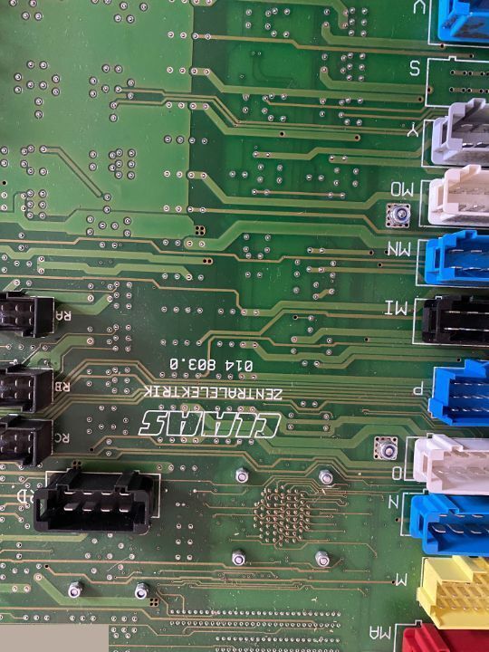 Claas Lexiom - Płyta Bezpieczników 014 803.0 - Fusible pour Machine agricole: photos 1 Claas Lexiom - Płyta Bezpieczników 014 803.0 - Fusible pour Machine agricole: photos 1