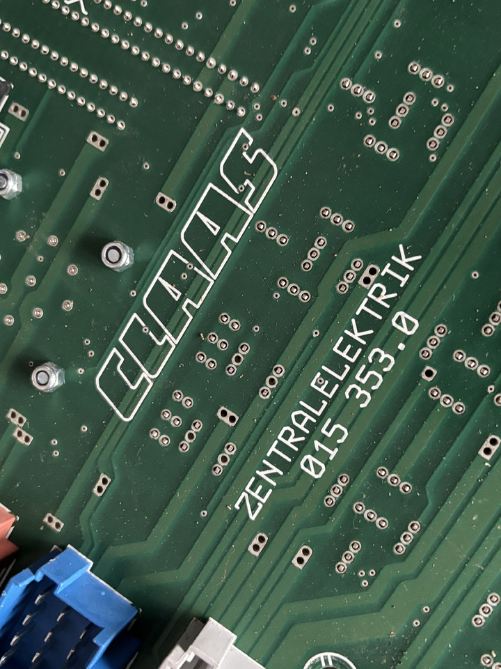 Claas Lexion 510 530 560 570 Płytka Bezpieczników Styków Modułów 0000153530 0000148031 - Fusible pour Machine agricole: photos 4 Claas Lexion 510 530 560 570 Płytka Bezpieczników Styków Modułów 0000153530 0000148031 - Fusible pour Machine agricole: photos 4