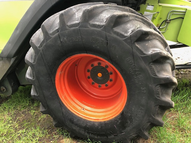 Claas Lexion 800/65 R32 - Roue complète pour Machine agricole: photos 1 Claas Lexion 800/65 R32 - Roue complète pour Machine agricole: photos 1