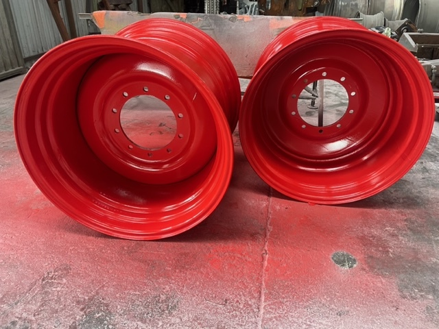 Claas Lexion Felga 27x32 - Jante pour Machine agricole: photos 4 Claas Lexion Felga 27x32 - Jante pour Machine agricole: photos 4