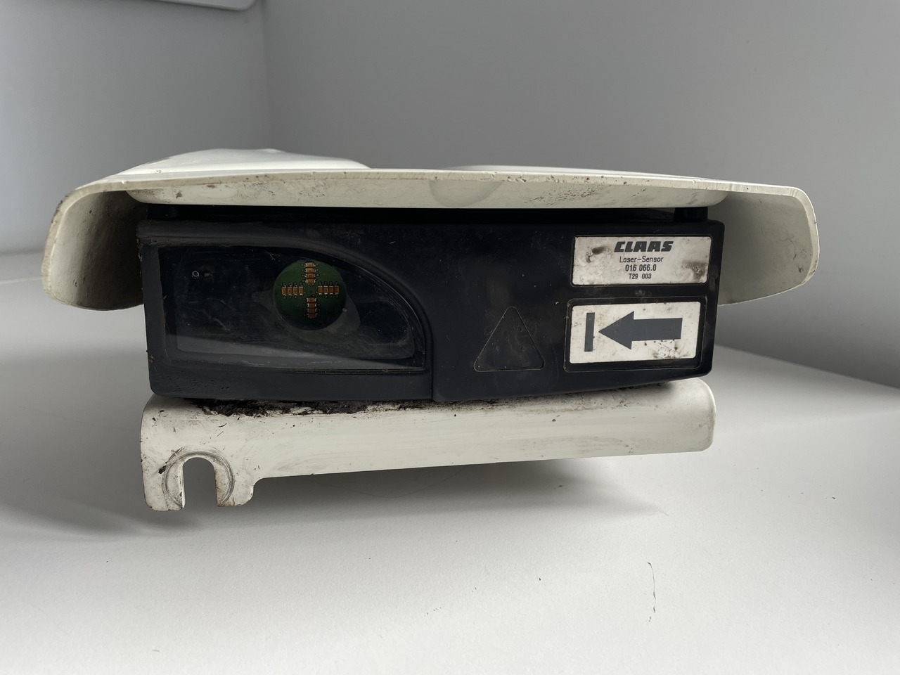 Claas Lexion - Laser Pilot Sensor 0160660 0018116291 - Capteur pour Moissonneuse-batteuse: photos 2 Claas Lexion - Laser Pilot Sensor 0160660 0018116291 - Capteur pour Moissonneuse-batteuse: photos 2