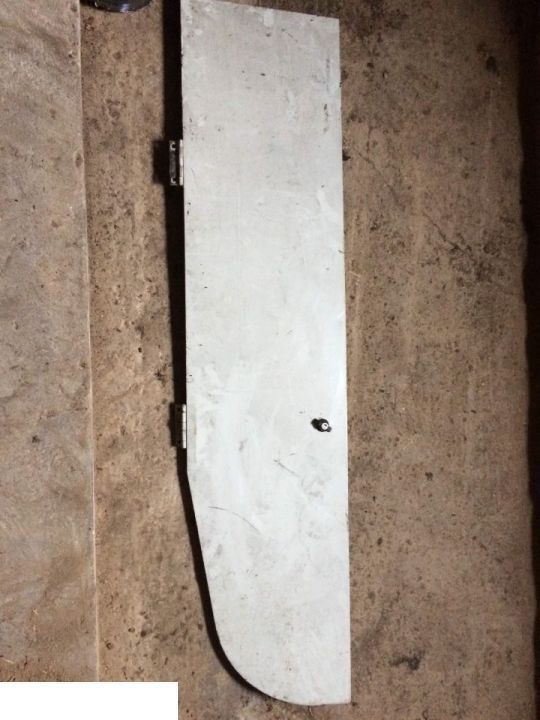 Claas Lexion Osłona Drzwi Bezpieczników - Fusible pour Machine agricole: photos 1 Claas Lexion Osłona Drzwi Bezpieczników - Fusible pour Machine agricole: photos 1