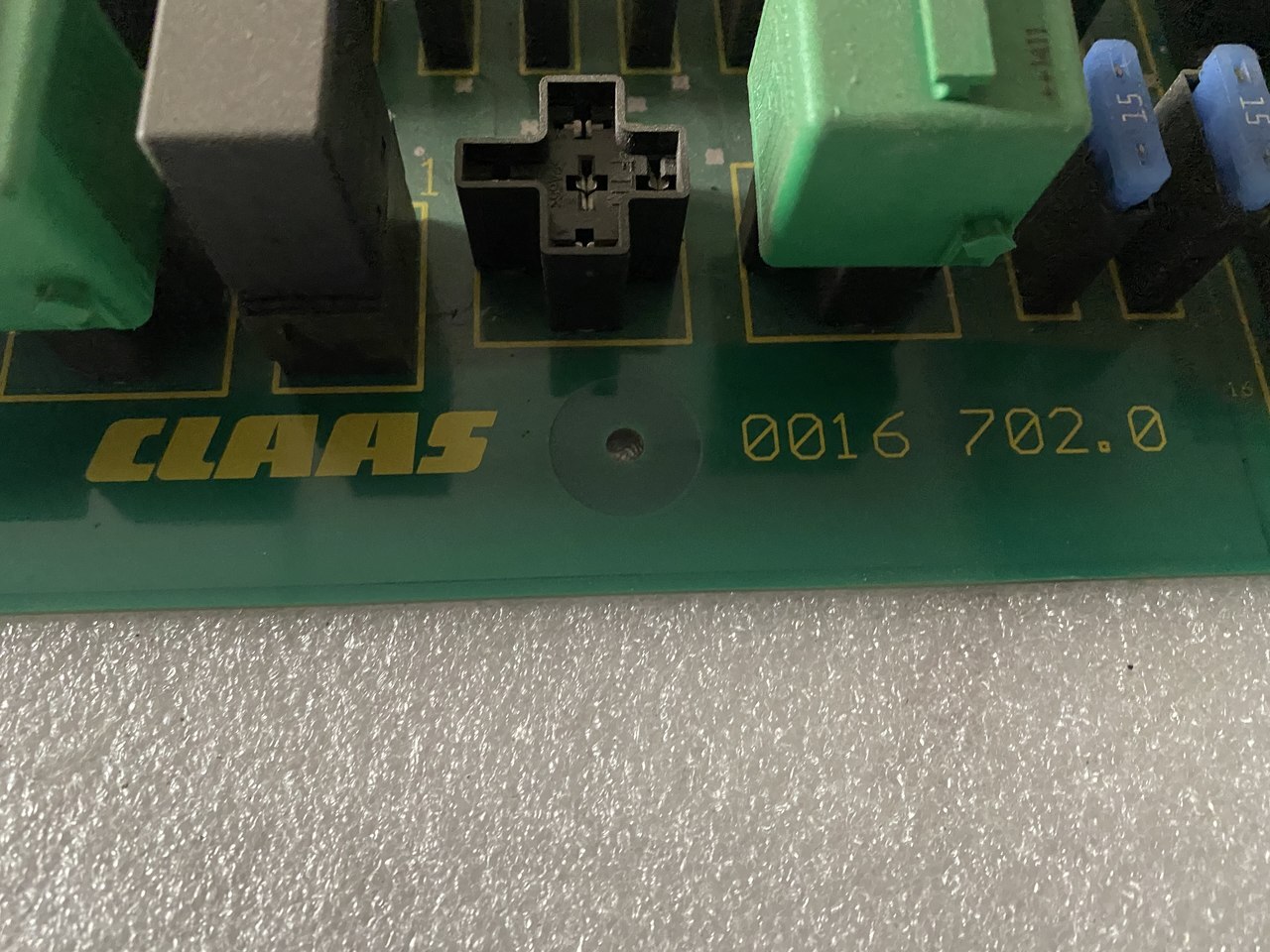 Claas Płyta Bezpieczników | Modułów 0016702.0 - Fusible pour Machine agricole: photos 3 Claas Płyta Bezpieczników | Modułów 0016702.0 - Fusible pour Machine agricole: photos 3