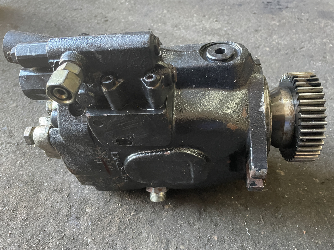 Claas Scorpion 9040 - pompa hydrauliczna R902455758 - Pompe hydraulique pour Machine agricole: photos 2 Claas Scorpion 9040 - pompa hydrauliczna R902455758 - Pompe hydraulique pour Machine agricole: photos 2