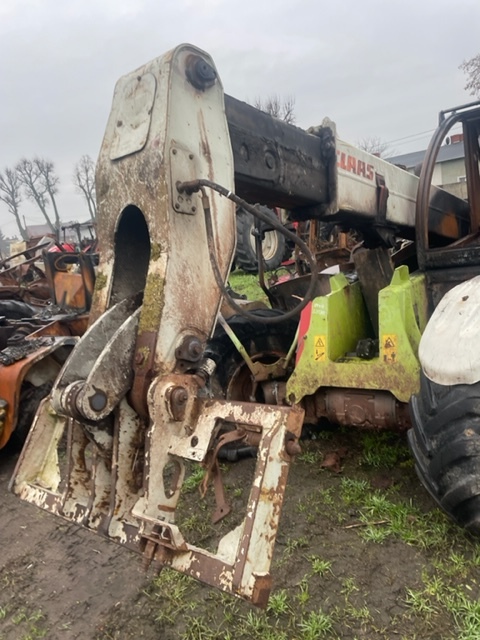 Claas k50 zwolnica zwrotnica skrzynia ramię teleskop inne części - Fusée d'essieu pour Machine agricole: photos 4 Claas k50 zwolnica zwrotnica skrzynia ramię teleskop inne części - Fusée d'essieu pour Machine agricole: photos 4