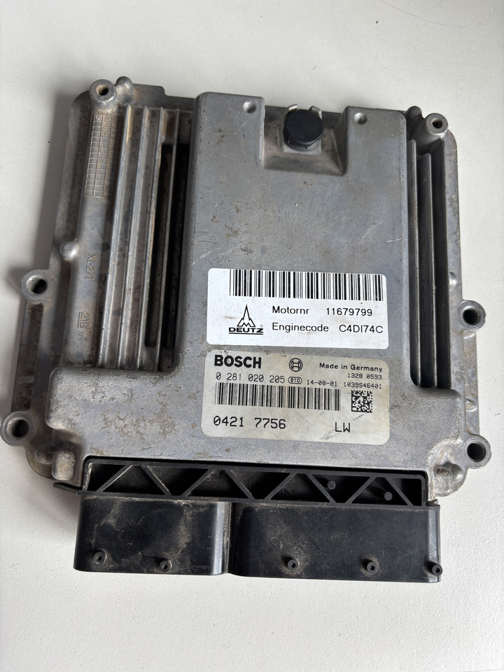 Deutz TCD - moduł sterownik ECU 0281020205 04217756 - Bloc de gestion pour Machine agricole: photos 1 Deutz TCD - moduł sterownik ECU 0281020205 04217756 - Bloc de gestion pour Machine agricole: photos 1