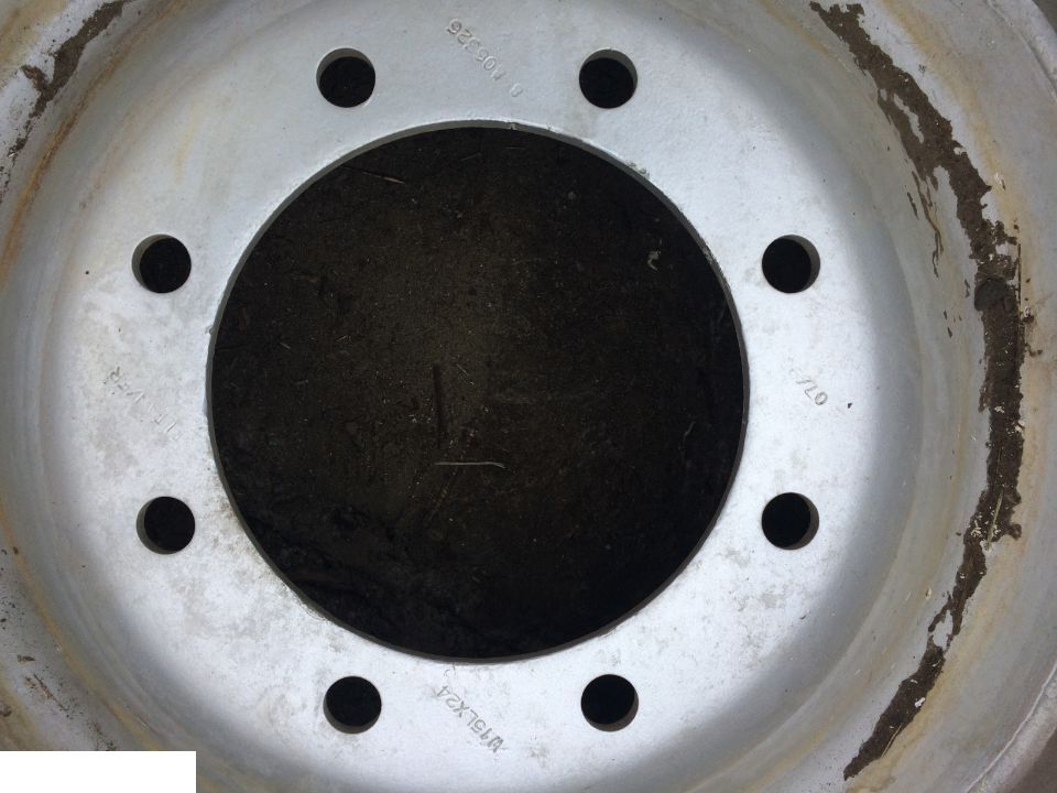 Felga Manitou Merlo 15x24 - Jante pour Matériel de manutention: photos 4 Felga Manitou Merlo 15x24 - Jante pour Matériel de manutention: photos 4