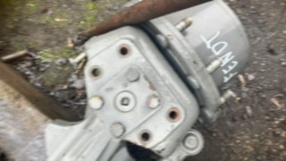 Fendt 716 / 718 zwolnica zwrotnica części most napędowy - Essieu et pièces pour Machine agricole: photos 1 Fendt 716 / 718 zwolnica zwrotnica części most napędowy - Essieu et pièces pour Machine agricole: photos 1