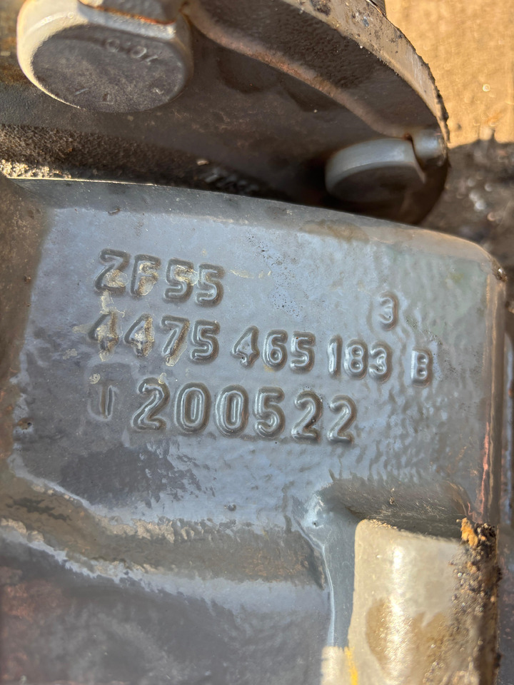 Fendt 720 722 724 726 Zwrotnica z piastą Komplet - Fusée d'essieu pour Machine agricole: photos 3 Fendt 720 722 724 726 Zwrotnica z piastą Komplet - Fusée d'essieu pour Machine agricole: photos 3