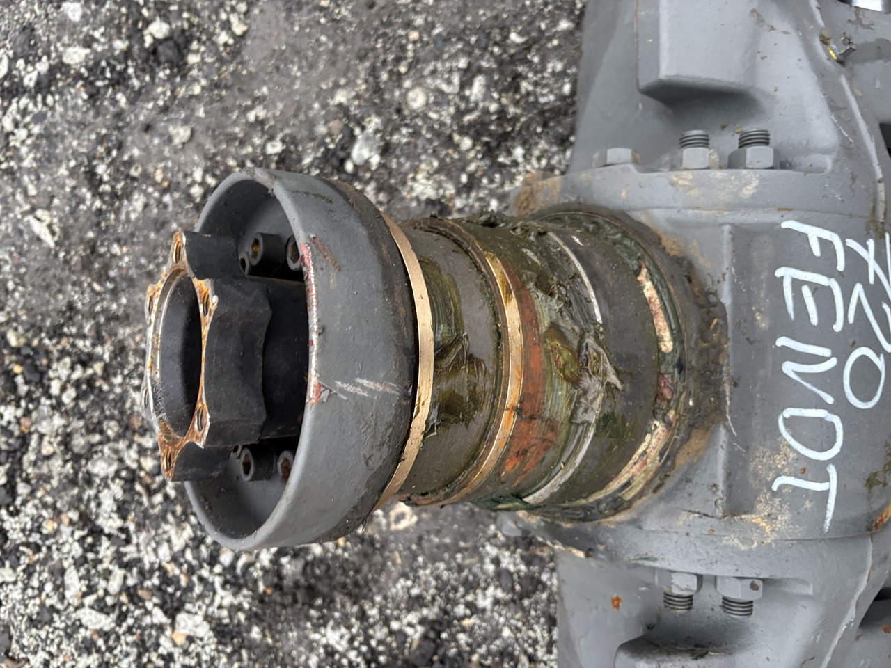 Fendt 720 724 ZF TSA 20 TSA20 4475065029 Piasta Kaptur Siłownik CZĘŚCI - Vérin hydraulique pour Machine agricole: photos 5 Fendt 720 724 ZF TSA 20 TSA20 4475065029 Piasta Kaptur Siłownik CZĘŚCI - Vérin hydraulique pour Machine agricole: photos 5