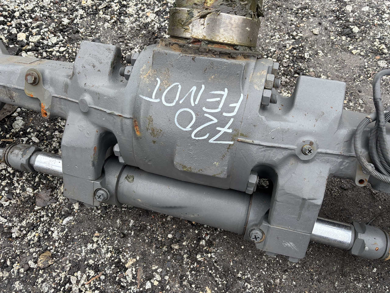 Fendt 720 724 ZF TSA 20 TSA20 4475065029 Piasta Kaptur Siłownik CZĘŚCI - Vérin hydraulique pour Machine agricole: photos 3 Fendt 720 724 ZF TSA 20 TSA20 4475065029 Piasta Kaptur Siłownik CZĘŚCI - Vérin hydraulique pour Machine agricole: photos 3