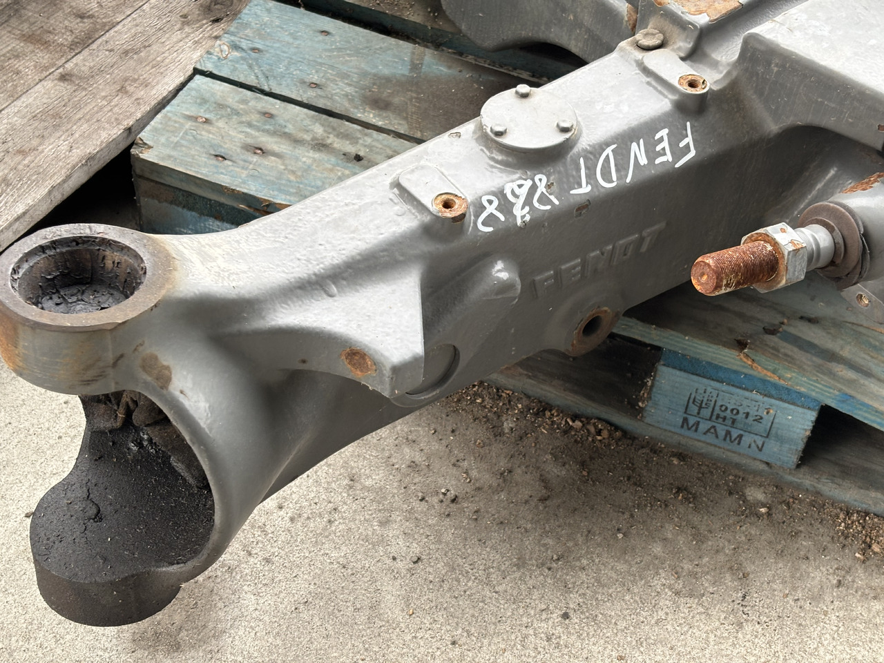 Fendt 828 Obudowa Łączona Osi 755/137 F835300020260 F835300020250 - Essieu et pièces pour Machine agricole: photos 4 Fendt 828 Obudowa Łączona Osi 755/137 F835300020260 F835300020250 - Essieu et pièces pour Machine agricole: photos 4