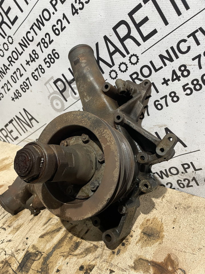 Fendt 930 MAN D0836 - pompa wody 51065013233 F926202610041 - Pompe à liquide de refroidissement pour Machine agricole: photos 1 Fendt 930 MAN D0836 - pompa wody 51065013233 F926202610041 - Pompe à liquide de refroidissement pour Machine agricole: photos 1
