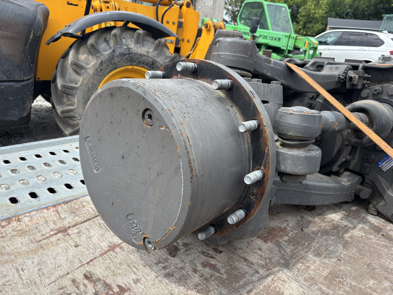 Fendt 936 939 Vario - most przedni CZĘŚCI - zwolnica zwrotnica obudowa siłownik 980/10141854 - Fusée d'essieu pour Machine agricole: photos 2 Fendt 936 939 Vario - most przedni CZĘŚCI - zwolnica zwrotnica obudowa siłownik 980/10141854 - Fusée d'essieu pour Machine agricole: photos 2