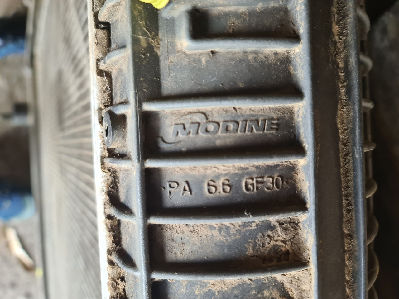 Fendt 936 S4 Chłodnica MODINE PA 6.6 GF30 - Radiateur pour Machine agricole: photos 2 Fendt 936 S4 Chłodnica MODINE PA 6.6 GF30 - Radiateur pour Machine agricole: photos 2
