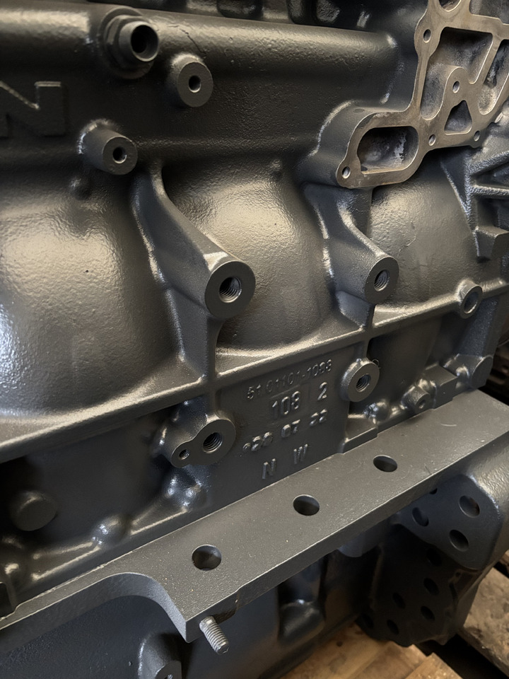 Fendt 946 GEN 7 D1556LE523 MAN Słupek Kompletny - Moteur et pièces pour Tracteur agricole: photos 4 Fendt 946 GEN 7 D1556LE523 MAN Słupek Kompletny - Moteur et pièces pour Tracteur agricole: photos 4