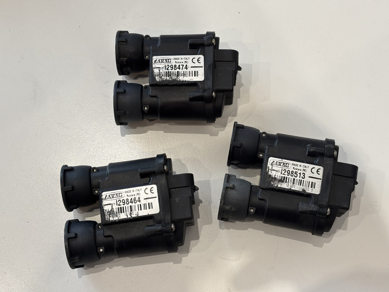 Fendt Rogator Zawór podwójny rozpylaczy ACP0436190 - Valve hydraulique pour Machine agricole: photos 2 Fendt Rogator Zawór podwójny rozpylaczy ACP0436190 - Valve hydraulique pour Machine agricole: photos 2