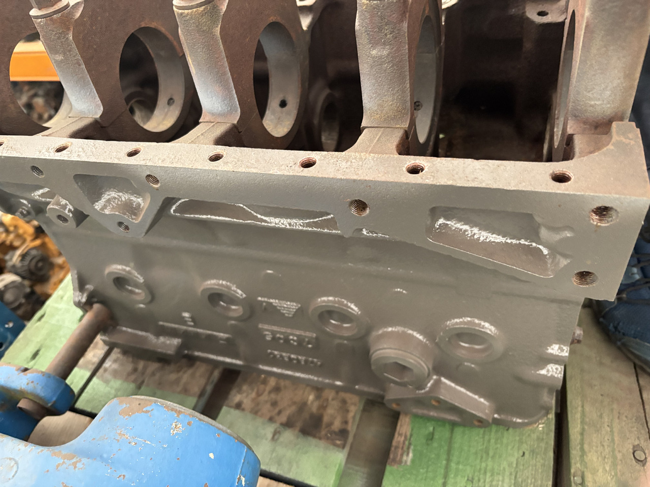 IVECO 8041.05 Blok Silnika 4780631 - Bloc-cylindres pour Machine agricole: photos 4 IVECO 8041.05 Blok Silnika 4780631 - Bloc-cylindres pour Machine agricole: photos 4